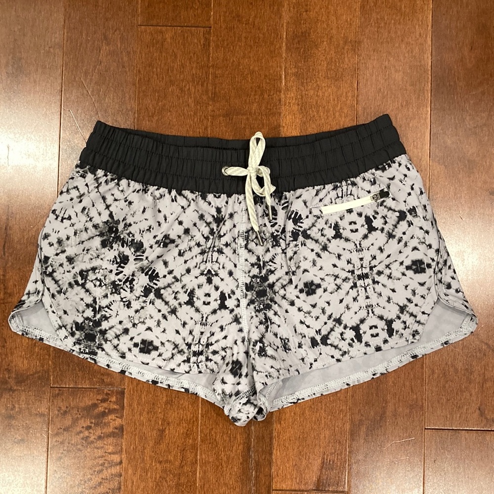 Vuori Clementine Shorts